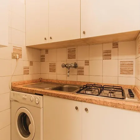 Two-bedroom In Rosa Te Apartment *