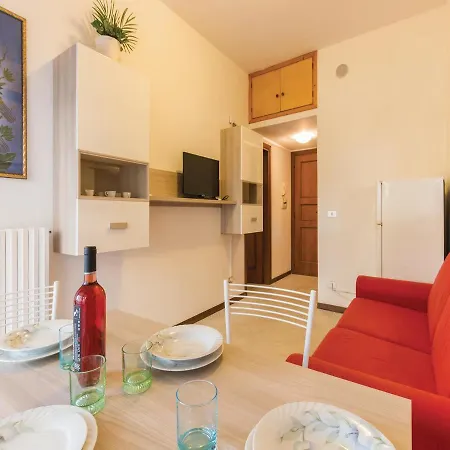 Two-bedroom In Rosa Te Альба-Адриатика